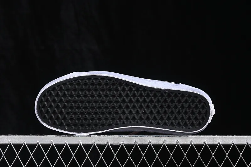 All categories Vans Vans series Vans Low Vans low top Vans Old Skool Vans low-top casual skateboard shoes VN000E8VHLE